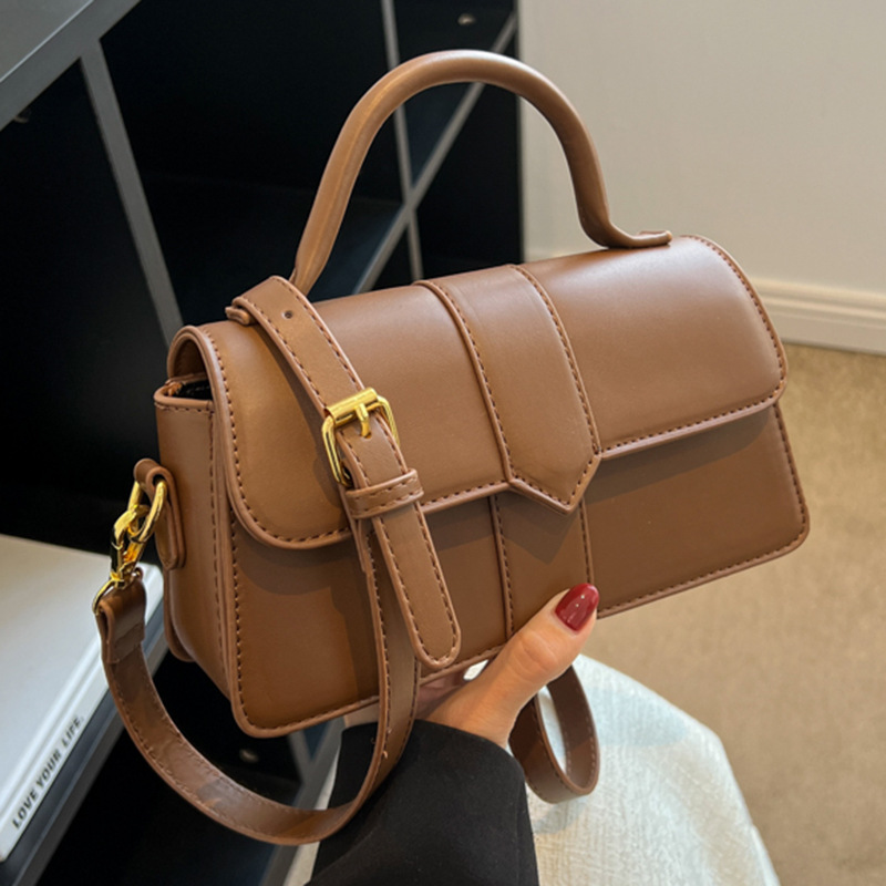Classic Shoulder Bag