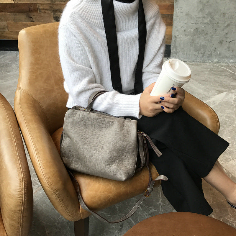 Retro Cowhide Handbag