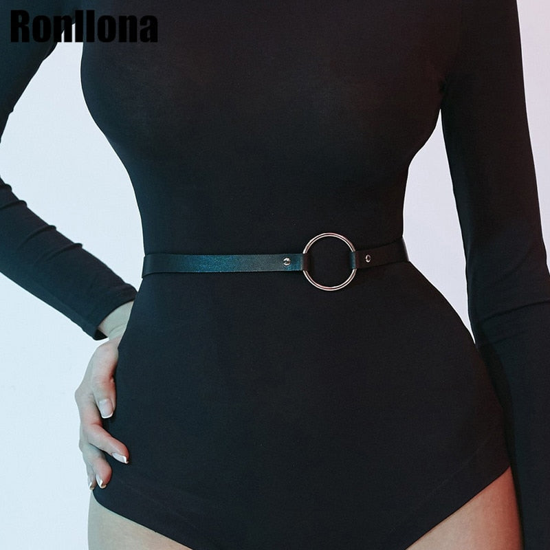 Classic Buckle Leather Belt