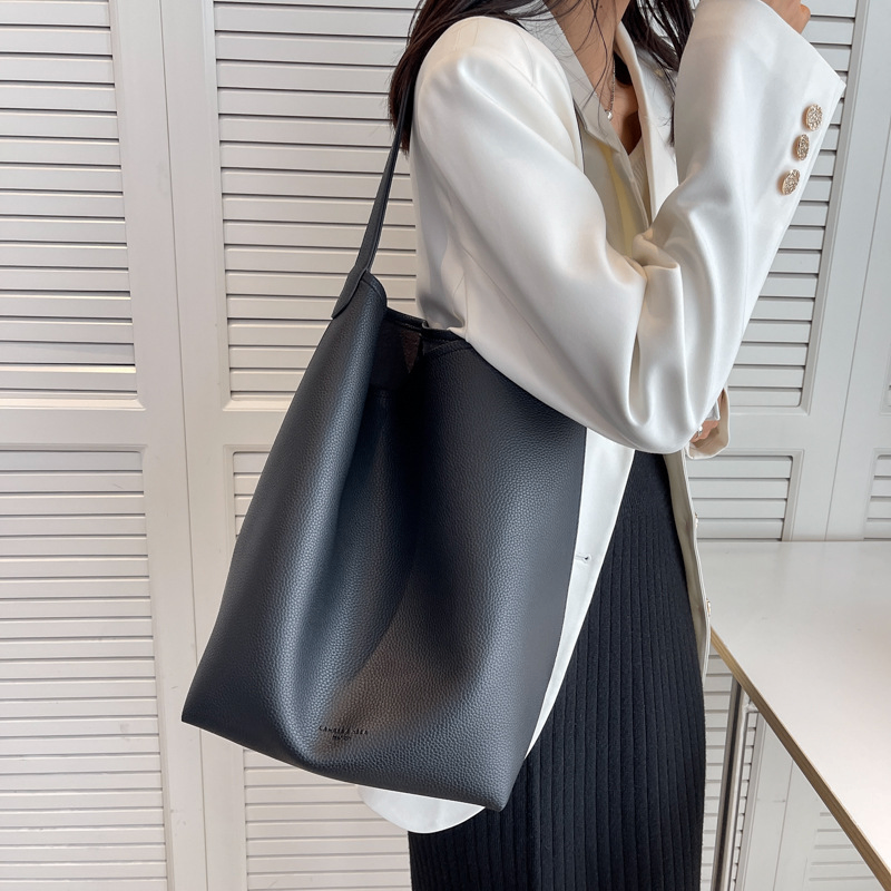 Bucket Bag with Pouch