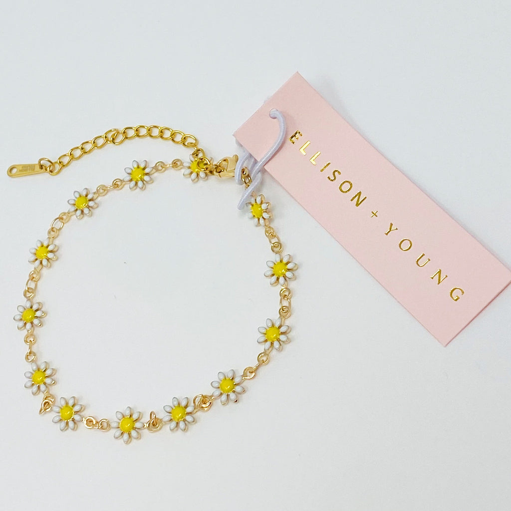 All Around Daisy Bracelet