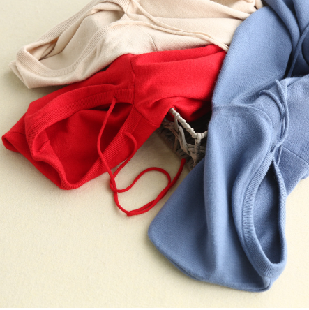 Thin Hooded Sweater