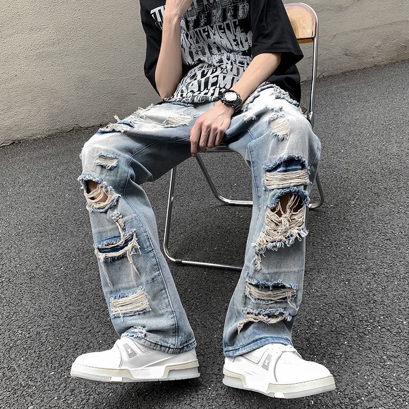 Distressed Hole Jeans