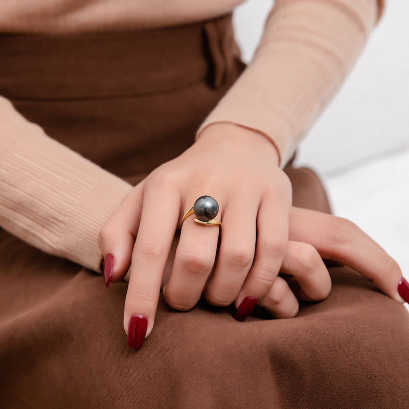 Black Pearl Ring
