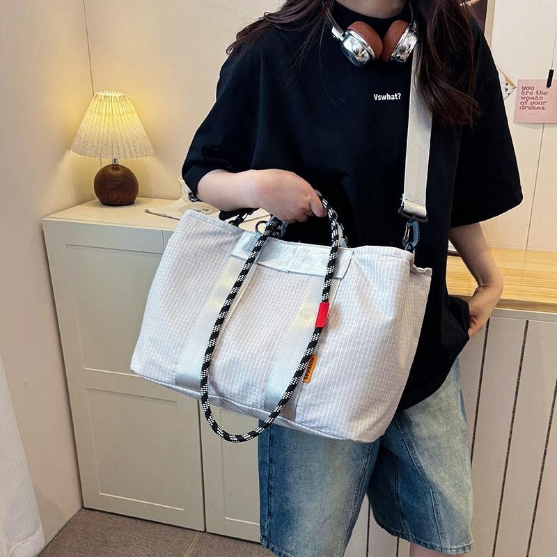 Grid Pattern Tote
