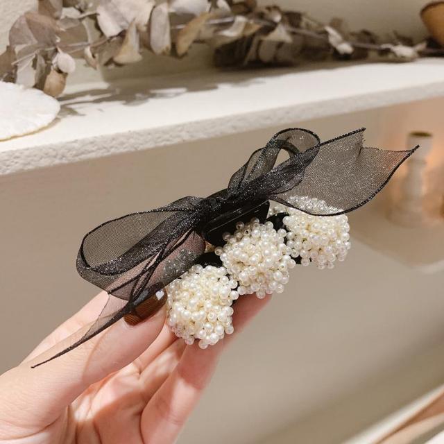 Pearl Bow Hair Claw Set
