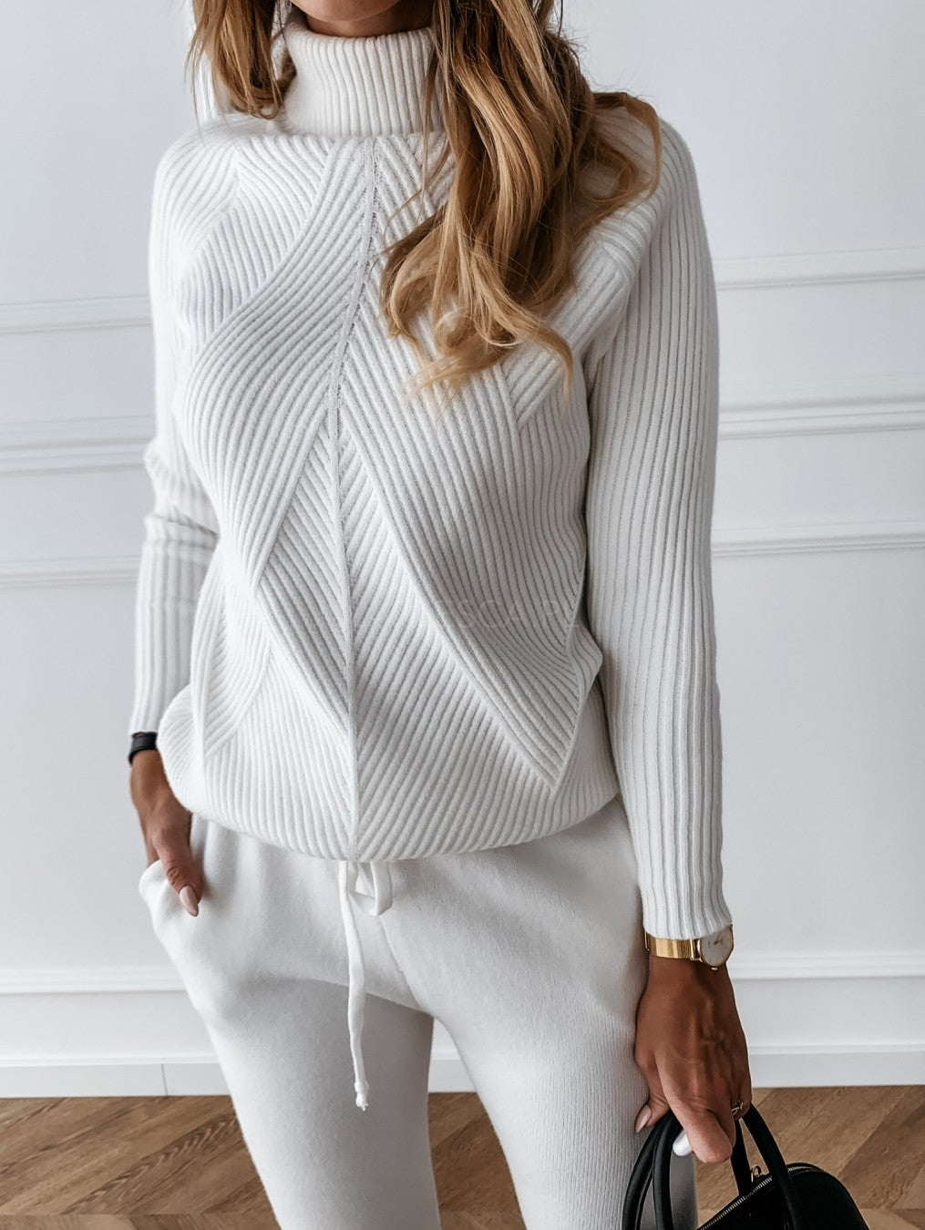 Turtleneck & Trousers Knit Set
