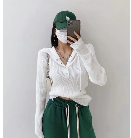 Slim Hooded Sweater