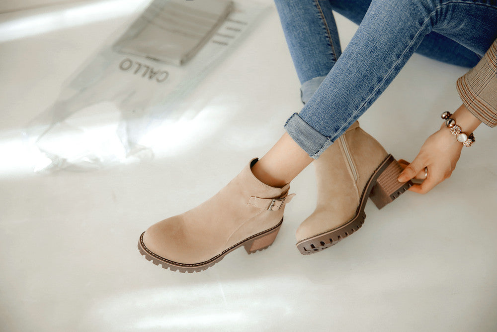Fashionable Short Heeled Ankle Boots for Women