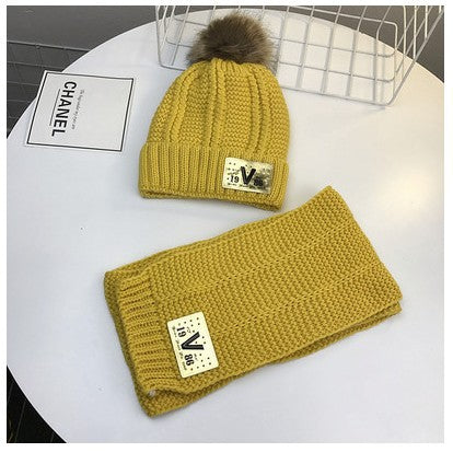 Kids' Fleece Hat & Scarf Set