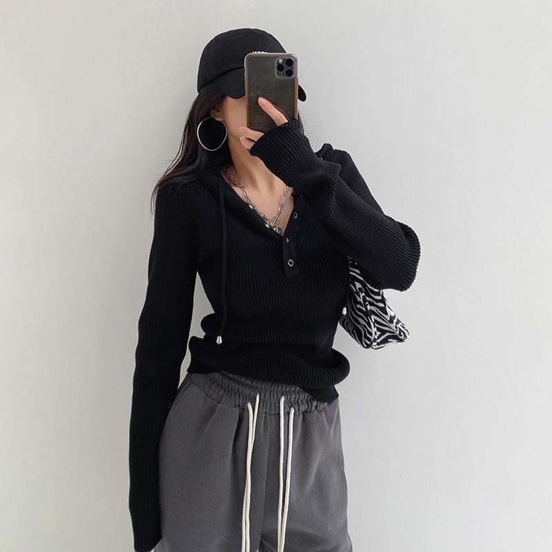 Slim Hooded Sweater