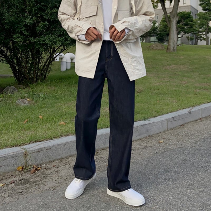 Loose Straight Jeans