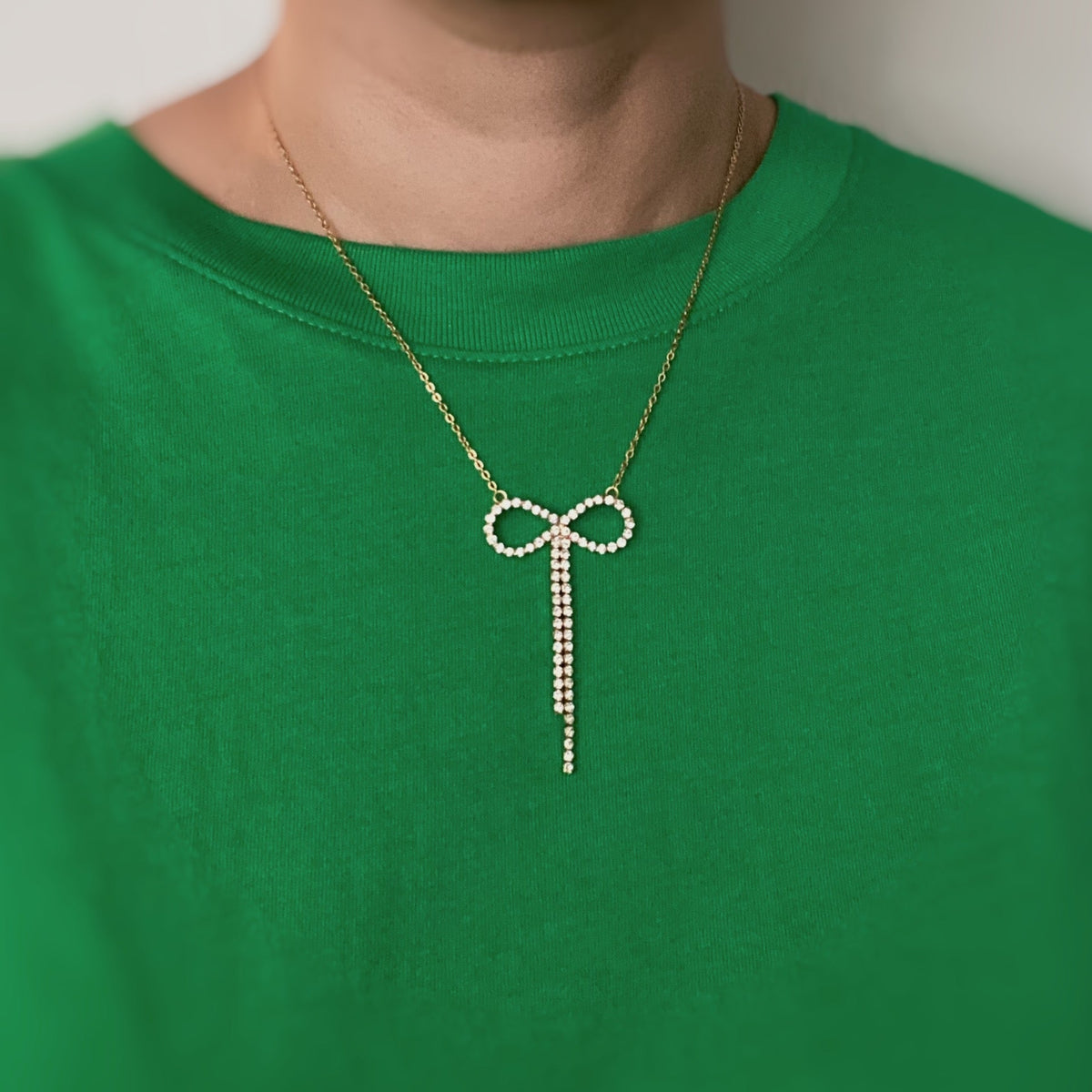 Shine Bow Necklace