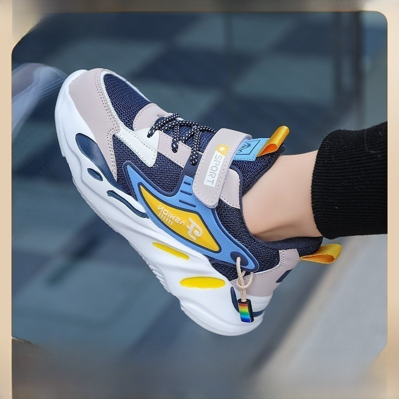 Boys' Mesh Running Shoes