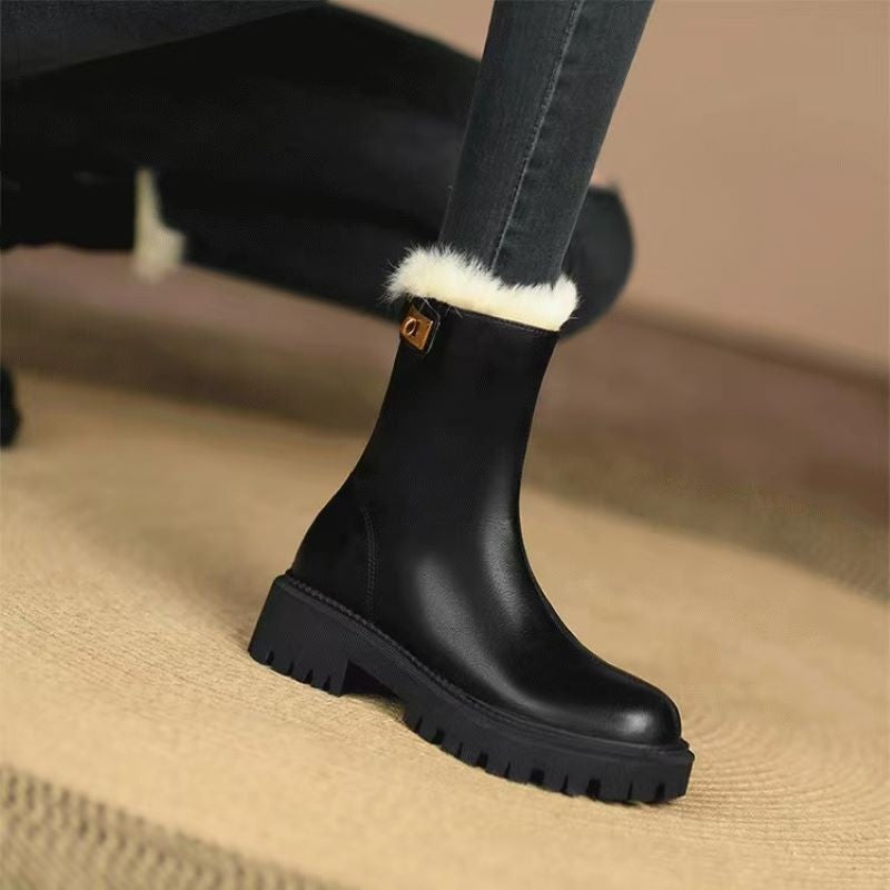 Fleece Lined Chelsea Boots