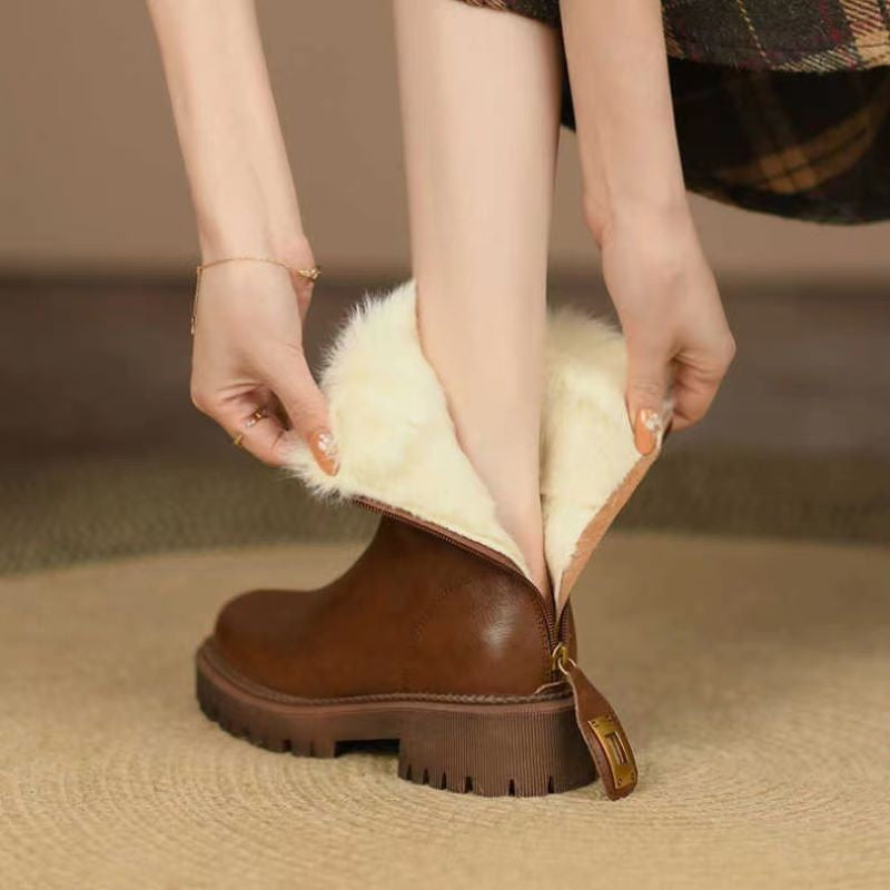 Fleece Lined Chelsea Boots