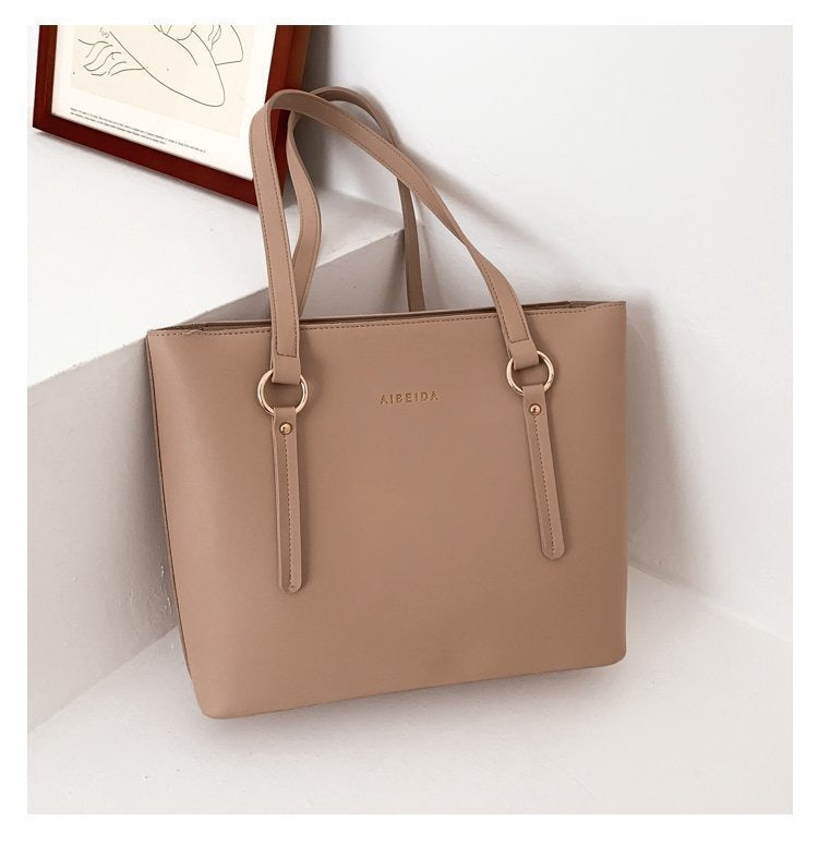 Large Capacity Tote