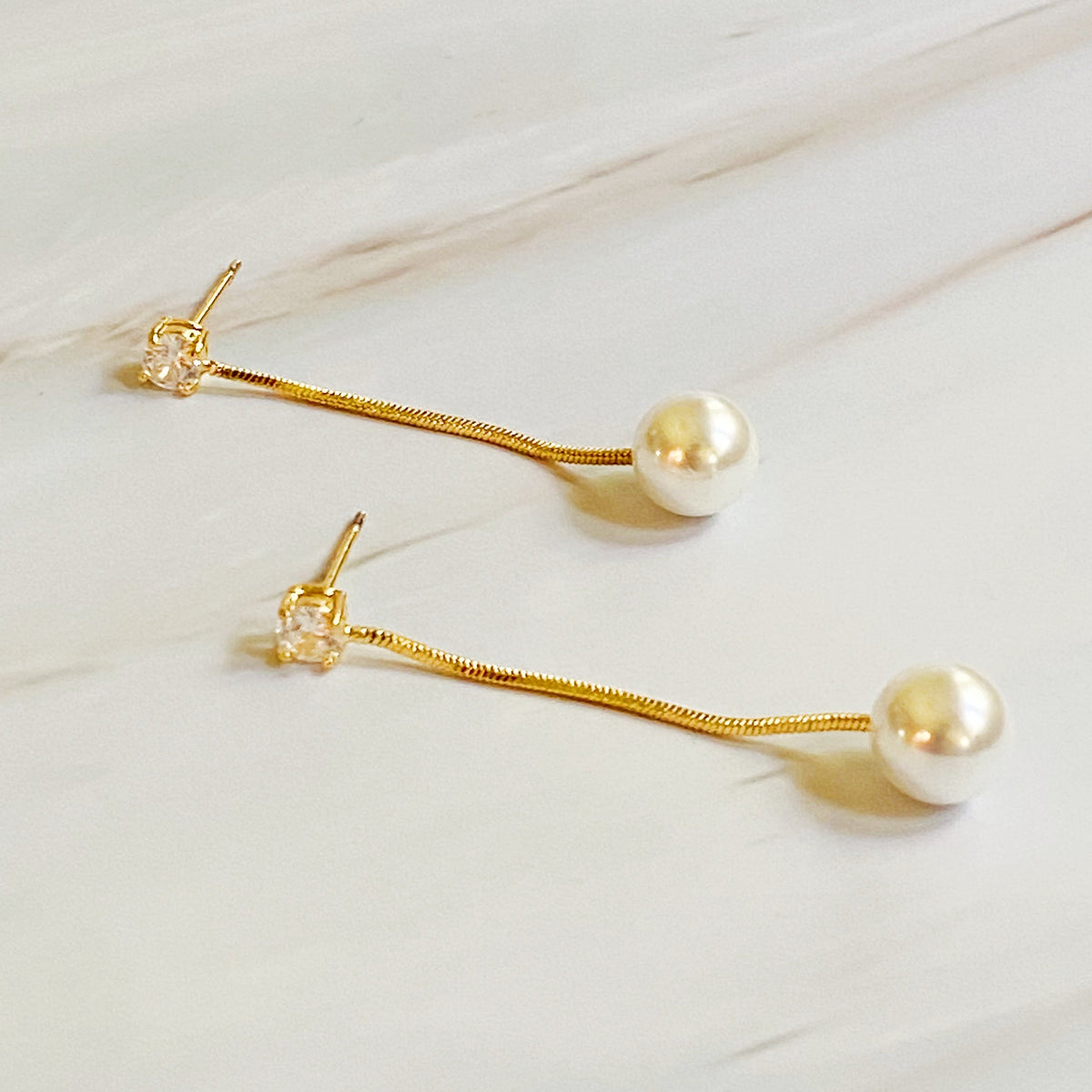 Dangling Pearl Earrings