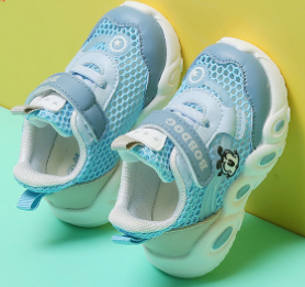 Kids' Breathable Mesh Fashion Sneakers