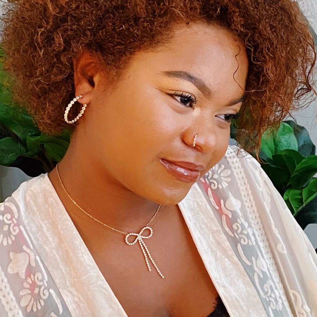 Shine Bow Necklace